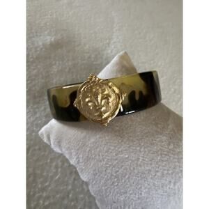 Susan Shaw Fleur des Lis Tortoiseshell Cuff Bracelet